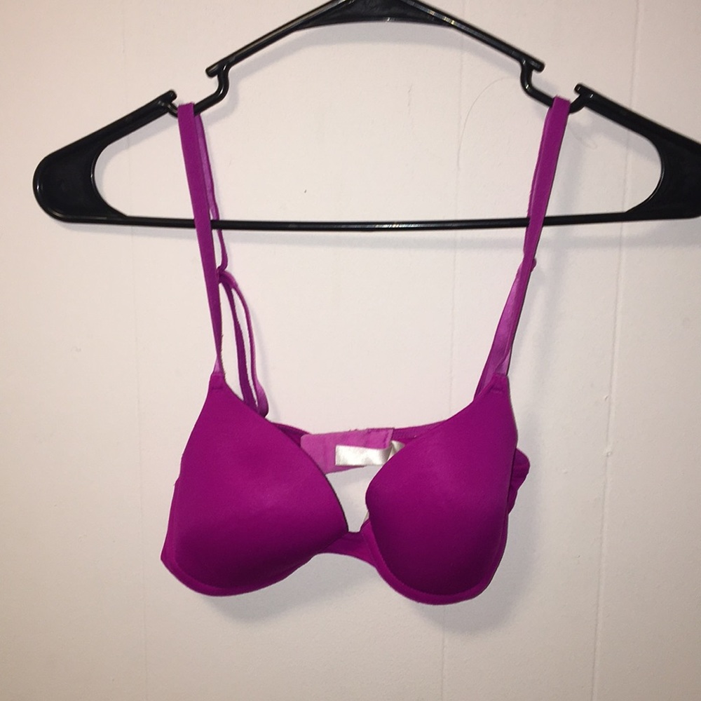PINK t-shirt bra, size A-32